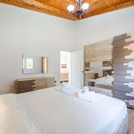 Siar The Small By Pikhost