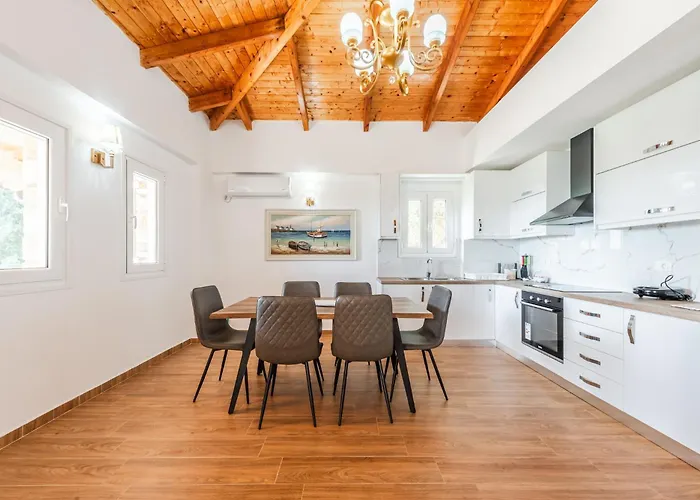 Siar The Small By Pikhost Borsh